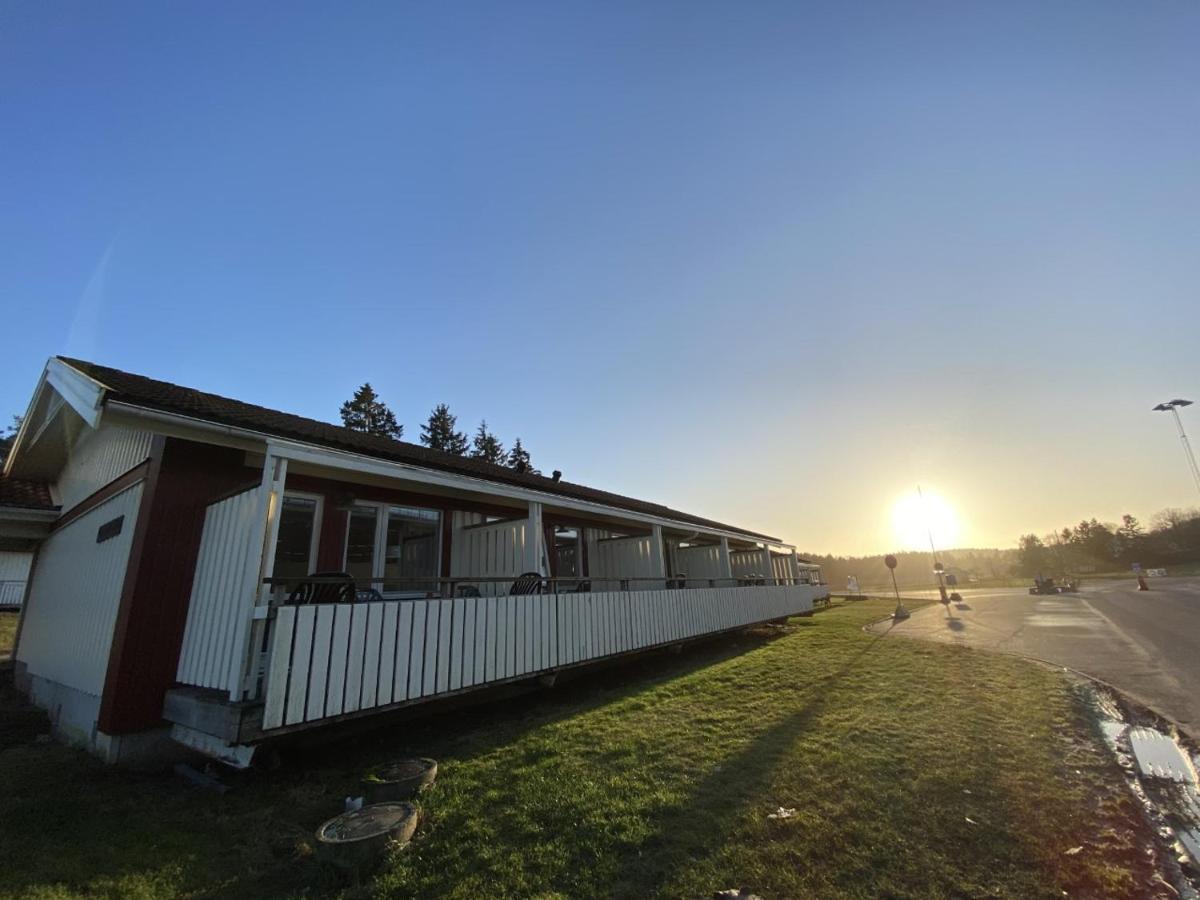 Nordby Hotell Lervik Exterior foto